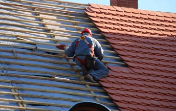 roof tiles Upleadon, Gloucestershire